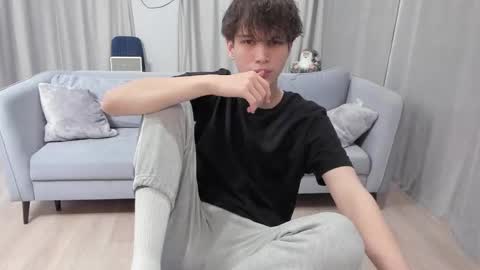 your_shy_guy online show from 01-31-25, 06:25