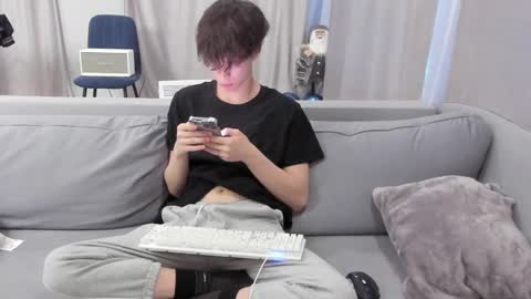 your_shy_guy online show from 02-28-25, 02:20