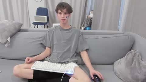 your_shy_guy online show from 03-03-25, 01:53