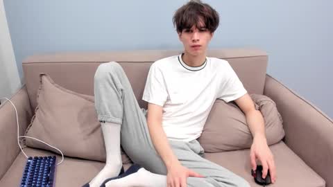 your_shy_guy online show from 02-28-26, 07:37