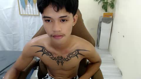 yourasian_eric online show from 05-19-26, 06:31