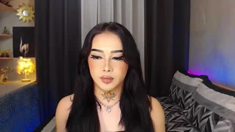 Snapshot of yourasiancockisontop chatting on 01-07-25, 07:28 kim online show from 01-07-25, 07:28