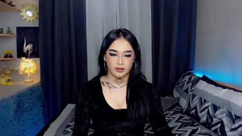 Snapshot of yourasiancockisontop chatting on 01-10-25, 06:28 kim online show from 01-10-25, 06:28