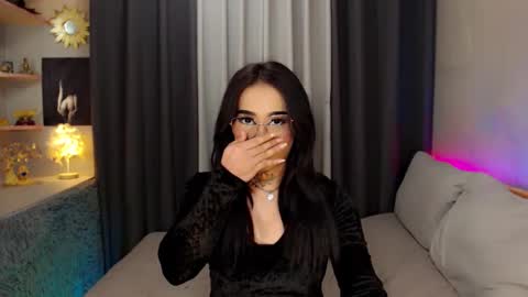 Snapshot of yourasiancockisontop chatting on 01-21-25, 11:13 kim online show from 01-21-25, 11:13