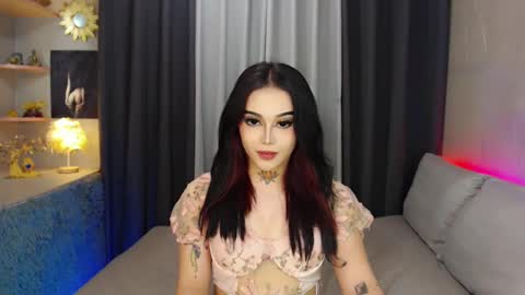 Snapshot of yourasiancockisontop chatting on 02-12-25, 02:54 kim online show from 02-12-25, 02:54