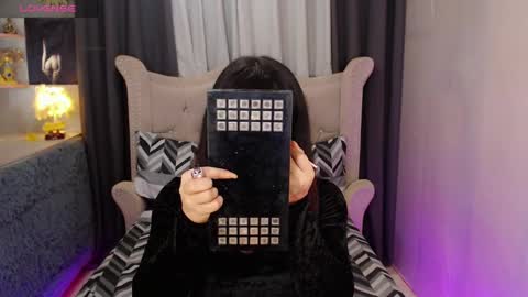 Snapshot of yourasiancockisontop chatting on 02-27-25, 06:42 kim online show from 02-27-25, 06:42