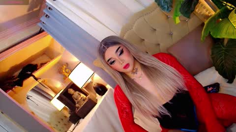 Snapshot of yourasiancockisontop chatting on 10-16-25, 06:25 kim online show from 10-16-25, 06:25