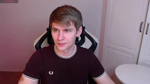 Snapshot of yourbilly chatting on 05-15-26, 11:45 Billy online show from 05-15-26, 11:45