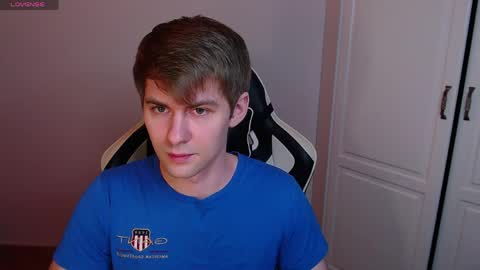 Snapshot of yourbilly chatting on 05-21-26, 01:12 Billy online show from 05-21-26, 01:12