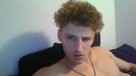 yourbitch1762 online show from 09-18-25, 03:03