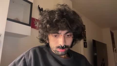 yourboo25 online show from 02-06-26, 06:11