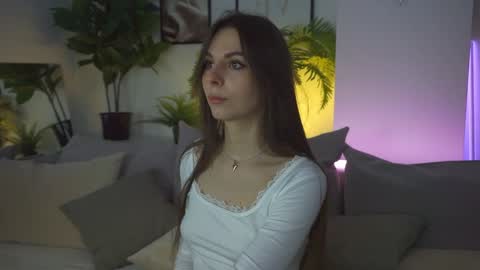 Caroline online show from 01-26-25, 04:20