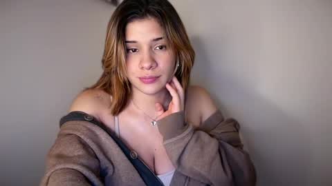 Snapshot of yourcutemolly__ chatting on 06-05-26, 05:14 yourcutemolly__ online show from 06-05-26, 05:14