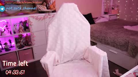 Lina Fansly    online show from 11-17-25, 08:03