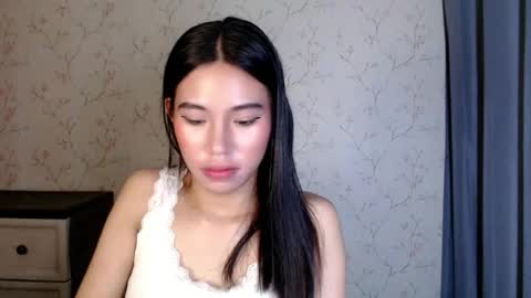 Snapshot of yourdreamgirlgwen chatting on 07-30-26, 09:03 GWENI online show from 07-30-26, 09:03