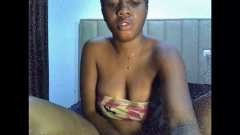 favcamgirl online show from 09-10-25, 06:35