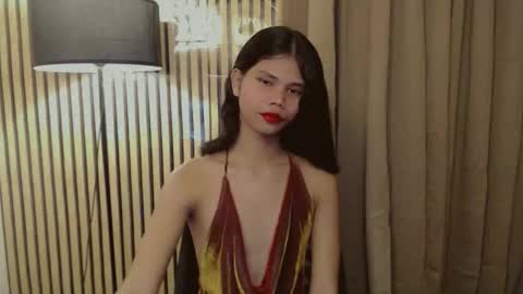 Vivian online show from 11-12-25, 08:41