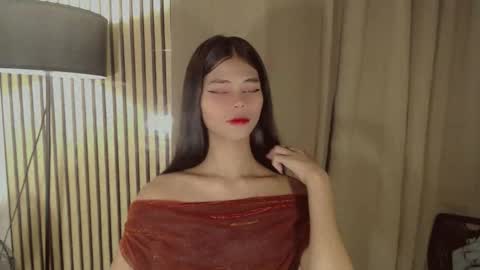 Vivian online show from 01-13-26, 01:27