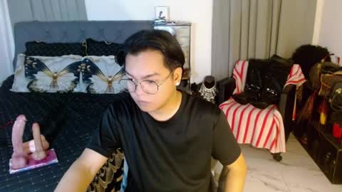 Snapshot of yourfemboitinydick chatting on 07-08-26, 08:41 Fem boi Nards online show from 07-08-26, 08:41