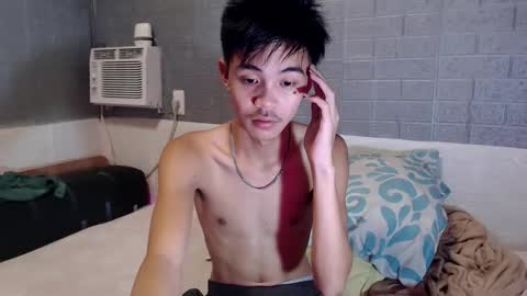 Snapshot of yourguy_josh23 chatting on 04-08-26, 02:11 Josh online show from 04-08-26, 02:11
