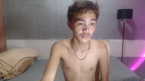 Snapshot of yourguy_josh23 chatting on 06-01-26, 01:29 Josh online show from 06-01-26, 01:29