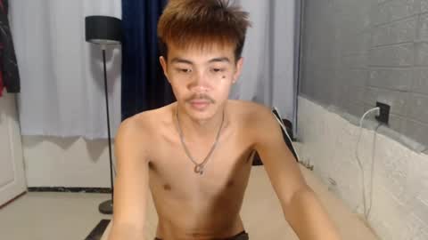 Snapshot of yourguy_josh23 chatting on 08-05-26, 04:54 Josh online show from 08-05-26, 04:54