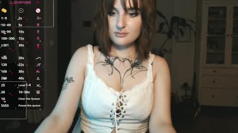 hanna online show from 05-01-26, 05:17
