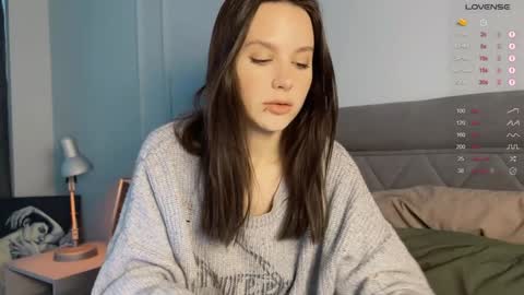 Aida online show from 12-26-24, 03:59