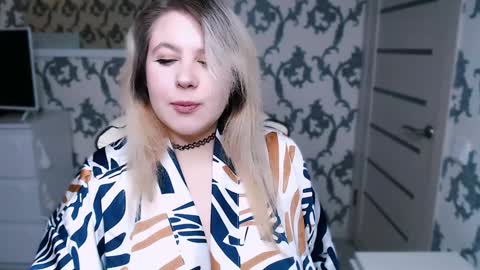 Snapshot of yourkarma_2_0 chatting on 01-10-25, 11:22 Karma online show from 01-10-25, 11:22