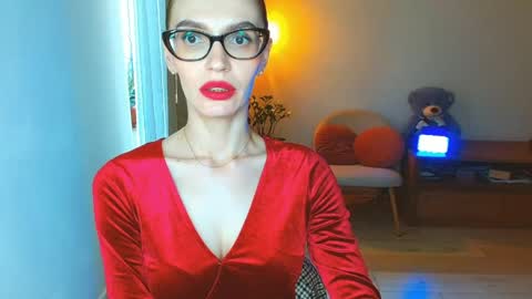 Snapshot of yourladysunshine chatting on 04-25-26, 01:41 Ksyusha online show from 04-25-26, 01:41