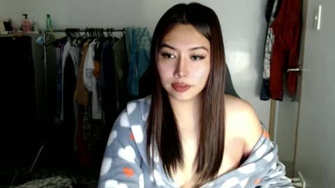 tifanny online show from 02-21-25, 07:01
