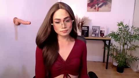 Snapshot of yournaughty_poxysweet chatting on 05-25-26, 09:37 poxy online show from 05-25-26, 09:37