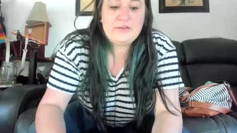 Lexi online show from 11-17-25, 03:07