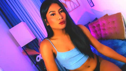 yourprettybella_ts online show from 04-11-26, 07:45