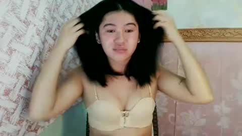 Snapshot of yourprettytrish chatting on 07-05-26, 11:34 Trish online show from 07-05-26, 11:34