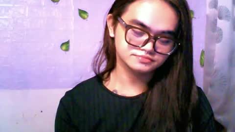 Snapshot of yourprincessthea chatting on 06-29-26, 11:32 yourprincessthea online show from 06-29-26, 11:32