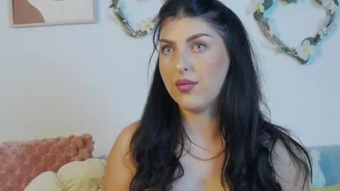 Snapshot of yours_goddess chatting on 07-31-26, 10:58 yours_goddess online show from 07-31-26, 10:58