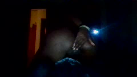 Snapshot of yoursecrect chatting on 06-21-26, 06:05 yoursecrect online show from 06-21-26, 06:05