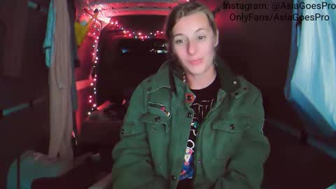 Snapshot of yoursecretgirlfriend963 chatting on 12-27-24, 02:25 AsiaGoesPro - On All Socials online show from 12-27-24, 02:25