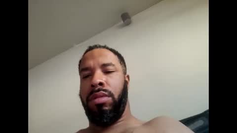 Snapshot of yoursexydaddy79 chatting on 10-27-25, 02:54 mother fucker online show from 10-27-25, 02:54