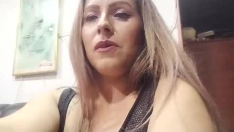 Snapshot of yoursexymature2024 chatting on 03-06-25, 05:14 yoursexymature2024 online show from 03-06-25, 05:14