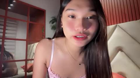 yoursluttyashxx online show from 04-08-26, 05:46