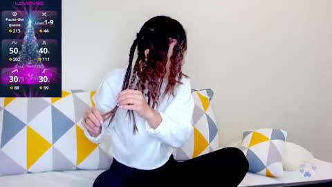 Snapshot of yoursoul_mila chatting on 01-08-25, 11:21 yoursoul_mila online show from 01-08-25, 11:21