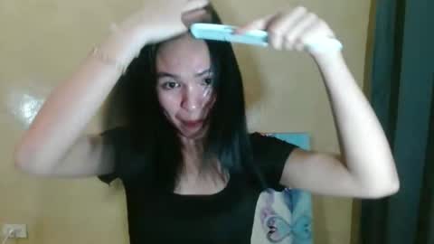 Kylie online show from 04-20-26, 02:25