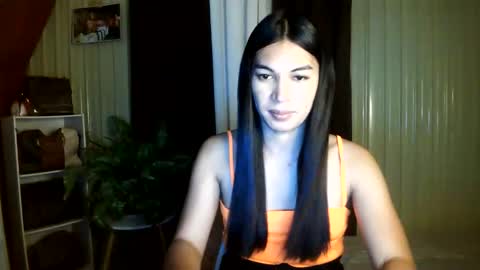 Snapshot of yoursubmissive_larah chatting on 06-11-26, 02:37 yoursubmissive_larah online show from 06-11-26, 02:37