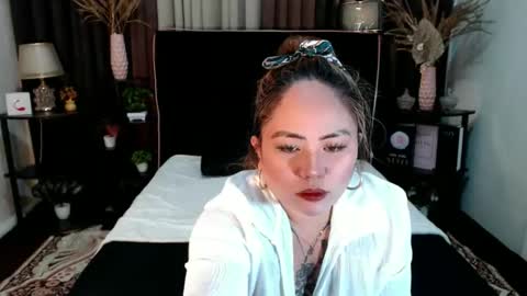 Snapshot of yoursweet_amara chatting on 04-22-26, 05:47 AMARA online show from 04-22-26, 05:47