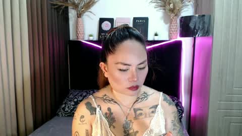 Snapshot of yoursweet_amara chatting on 06-17-26, 01:19 AMARA online show from 06-17-26, 01:19