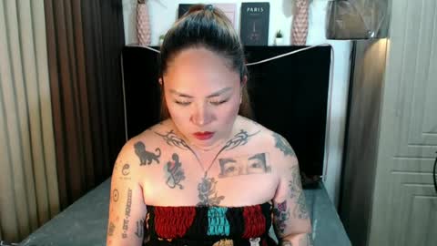 Snapshot of yoursweet_amara chatting on 06-18-26, 09:36 AMARA online show from 06-18-26, 09:36