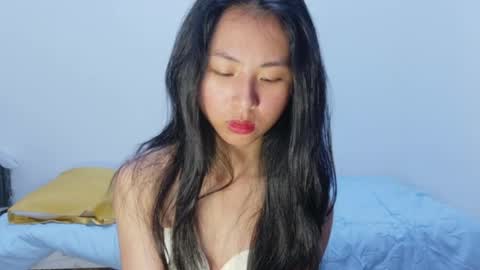 Kiwi online show from 05-19-26, 03:40
