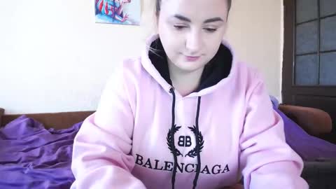 Sofia online show from 04-23-26, 08:35